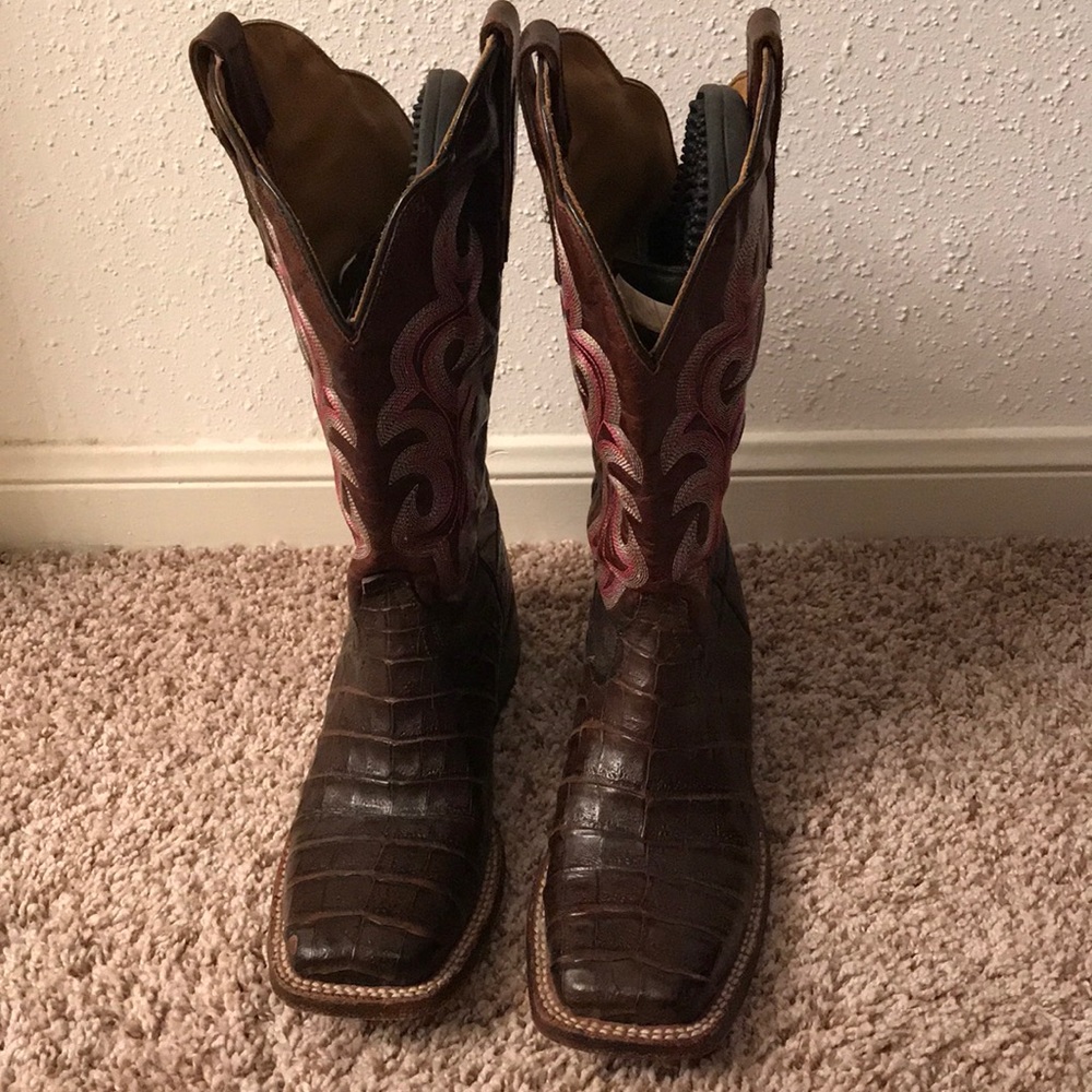 Caimen Boots